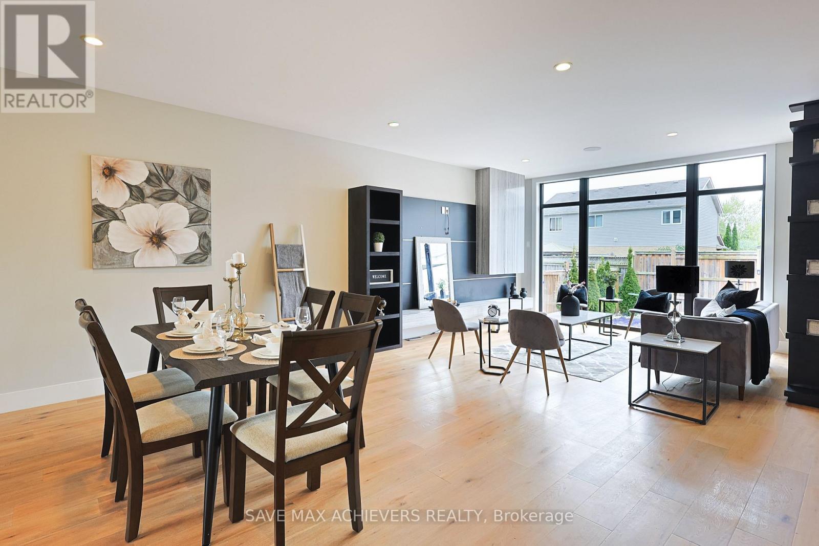 2155 Bakervilla Street, London South, ON - Indoor