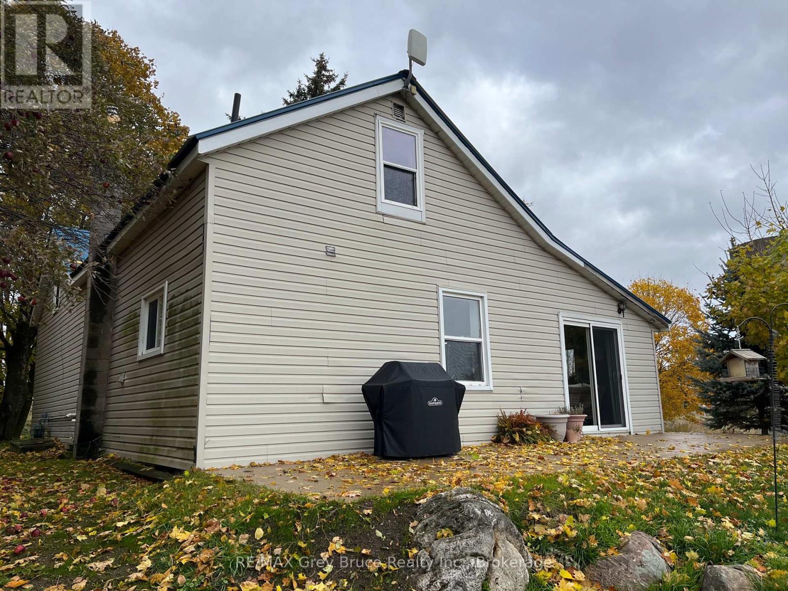 691 Bruce Rd 17, Arran-Elderslie, ON - Outdoor With Exterior