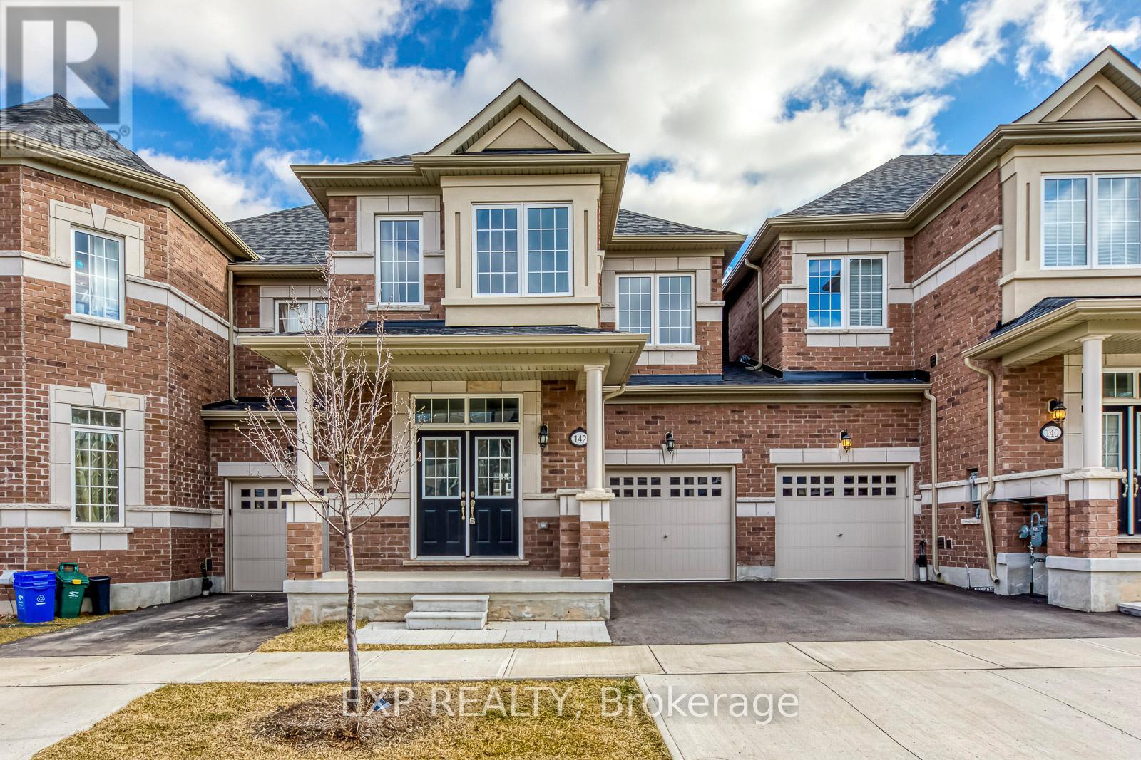 142 Toucan Trail, Oakville, ON - Outdoor With Facade
