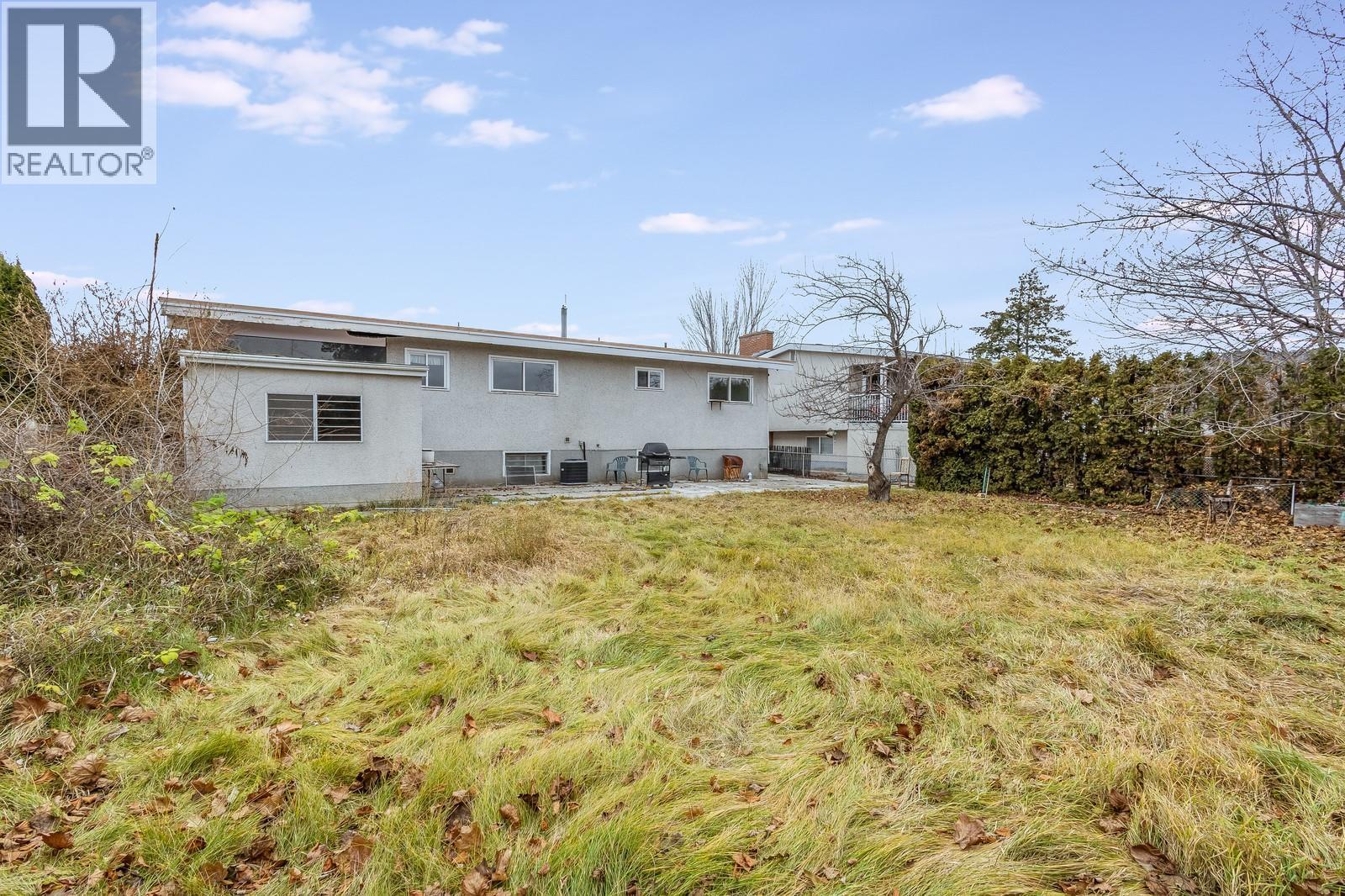 1395 Gordon Drive, Kelowna, BC - Outdoor