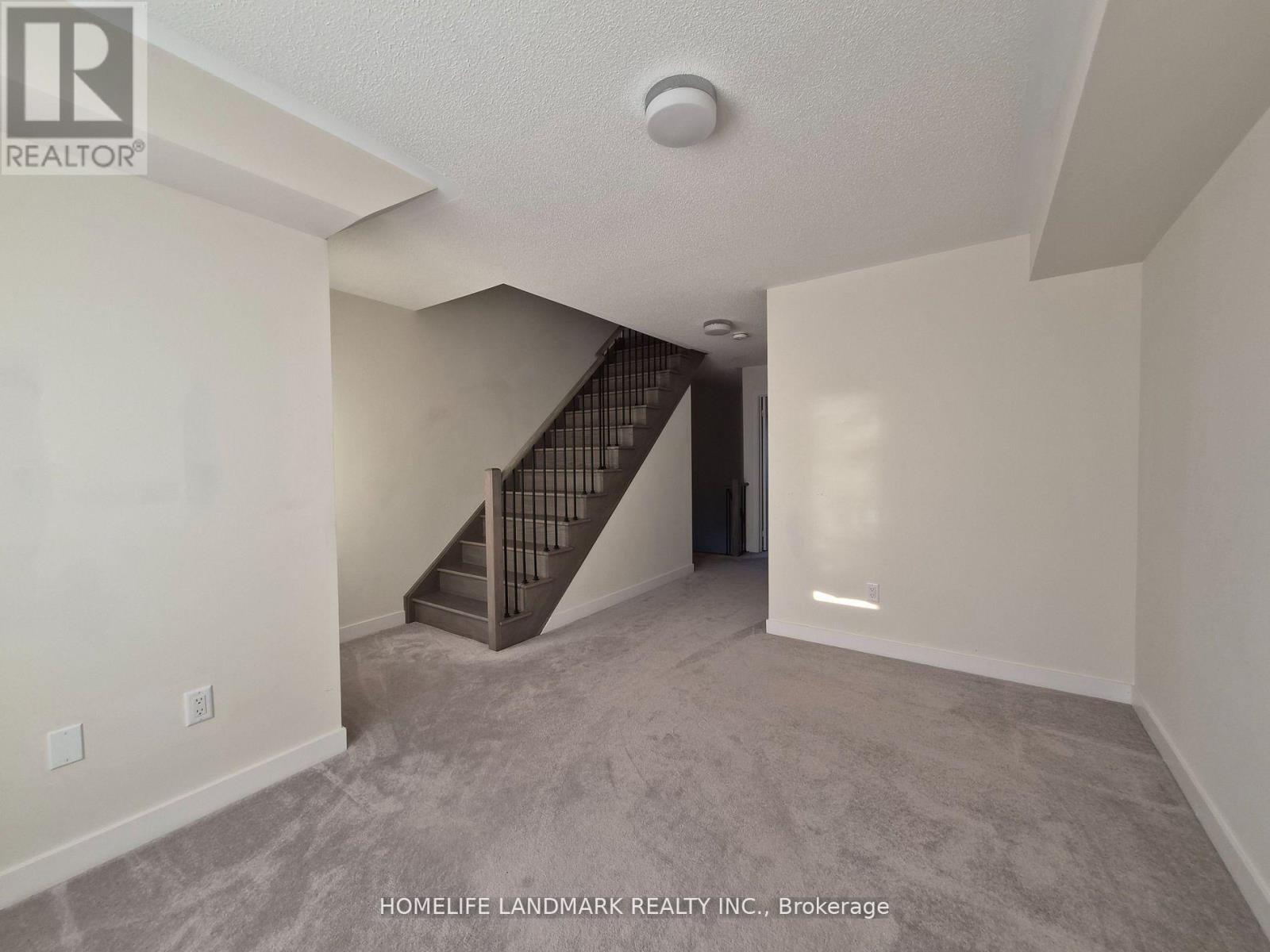 227 Webb Street, Markham, ON - Indoor Photo Showing Other Room