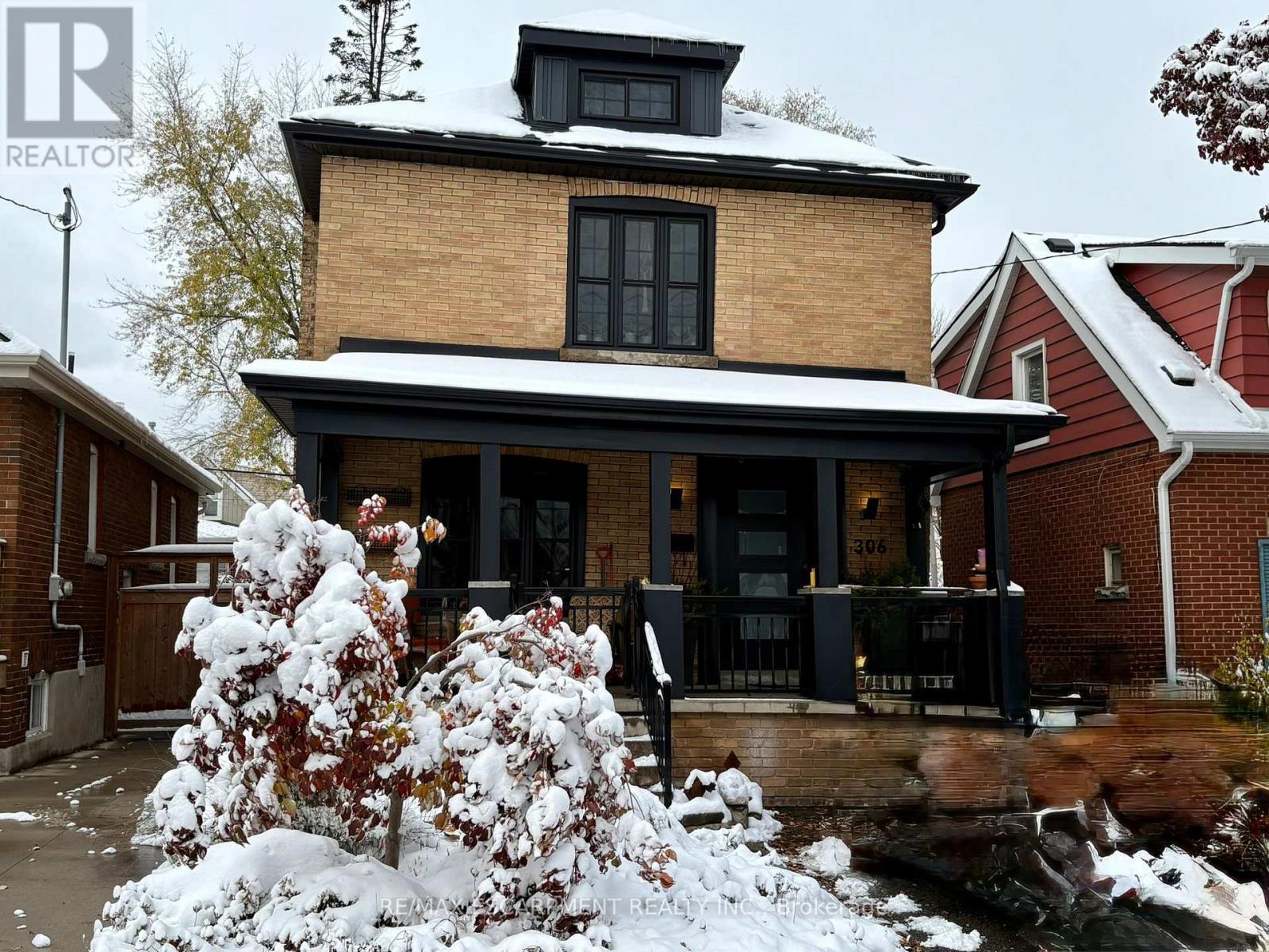 Lower - 306 Wexford Avenue S, Hamilton, ON - Outdoor