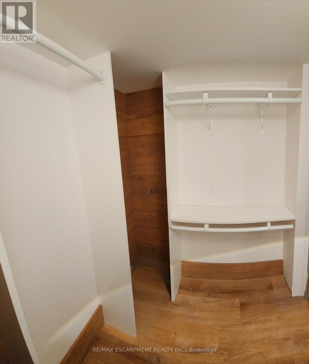 Lower - 306 Wexford Avenue S, Hamilton, ON - Indoor