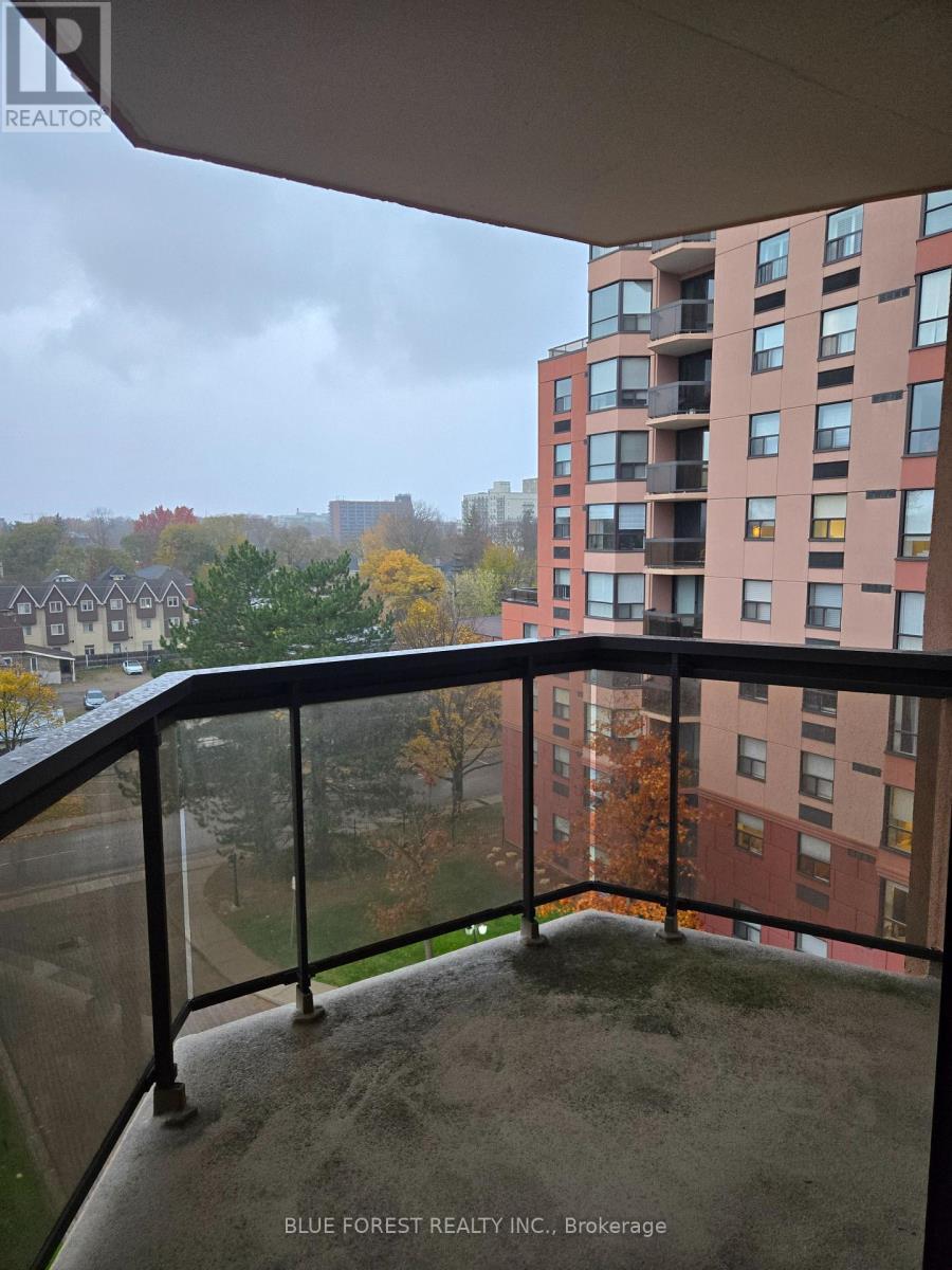 611 - 600 Talbot Street, London East (East F), ON - Outdoor