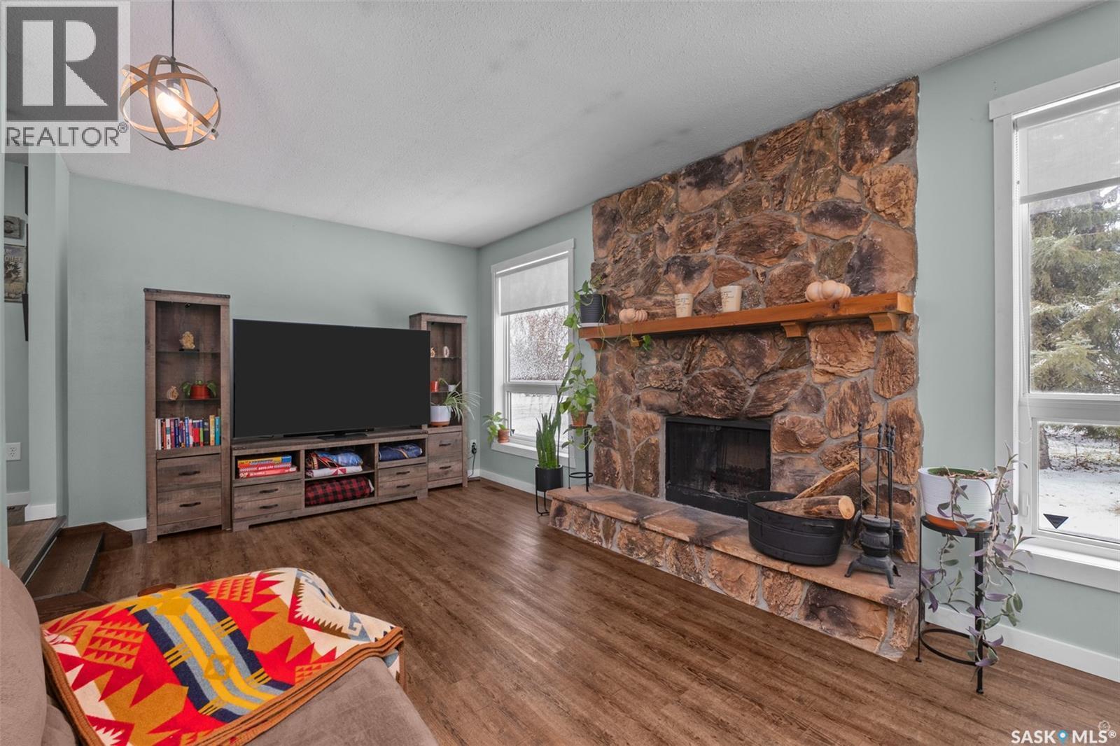 Nesbit Forest Drive Acreage, Garden River Rm No. 490, SK - Indoor Photo Showing Living Room With Fireplace