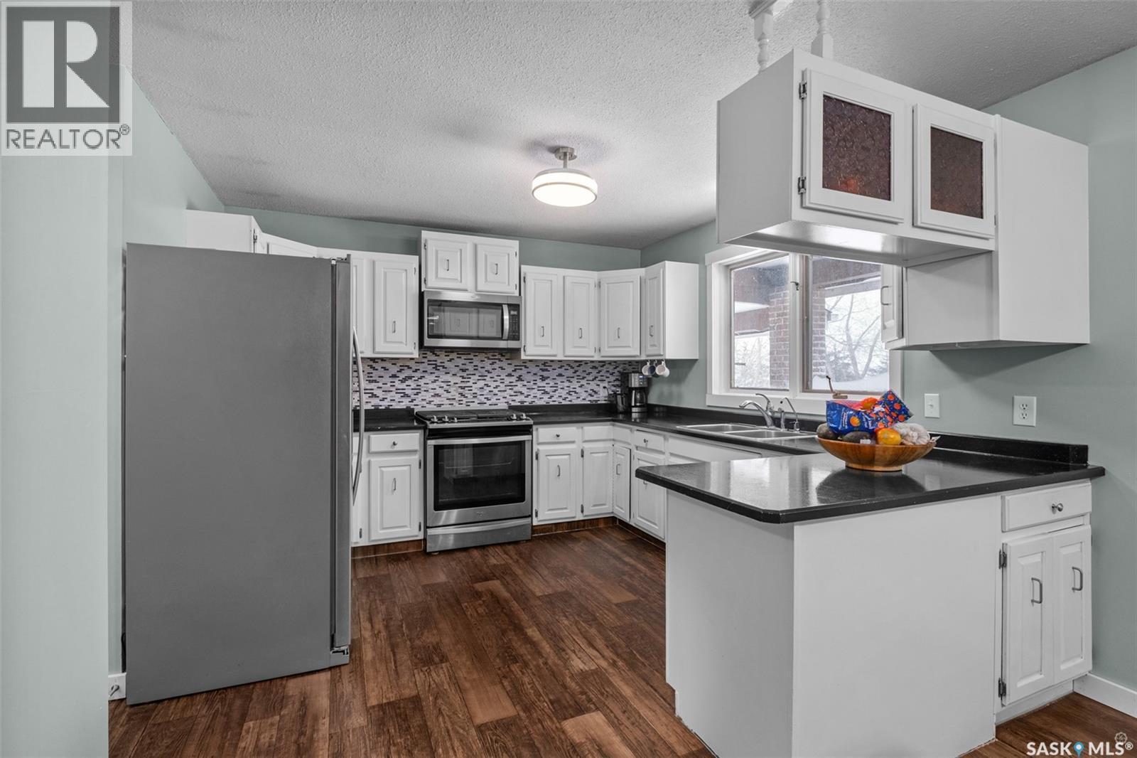 Nesbit Forest Drive Acreage, Garden River Rm No. 490, SK - Indoor Photo Showing Kitchen With Double Sink