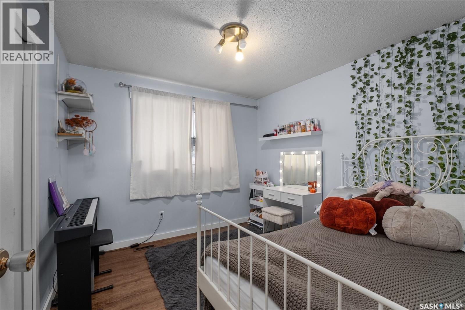 Nesbit Forest Drive Acreage, Garden River Rm No. 490, SK - Indoor Photo Showing Bedroom