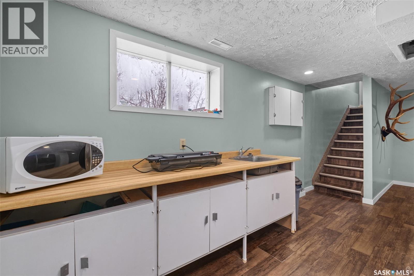 Nesbit Forest Drive Acreage, Garden River Rm No. 490, SK - Indoor Photo Showing Kitchen