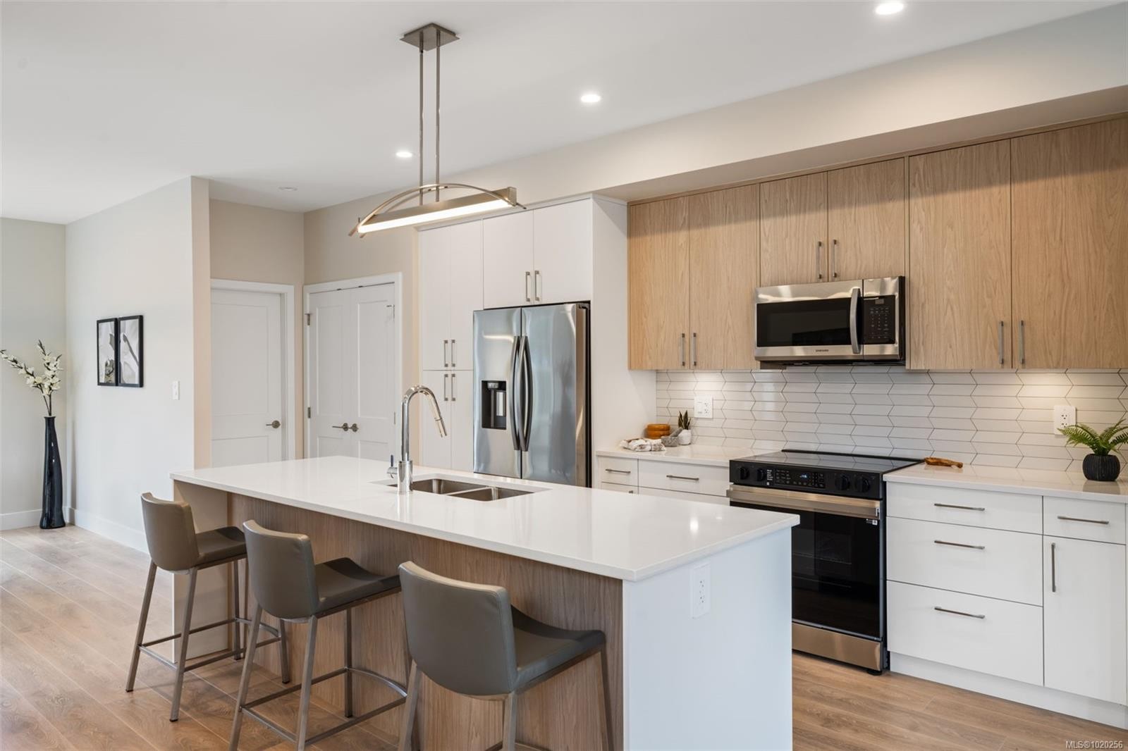 1209 Arcadiawood Crt, Langford, BC