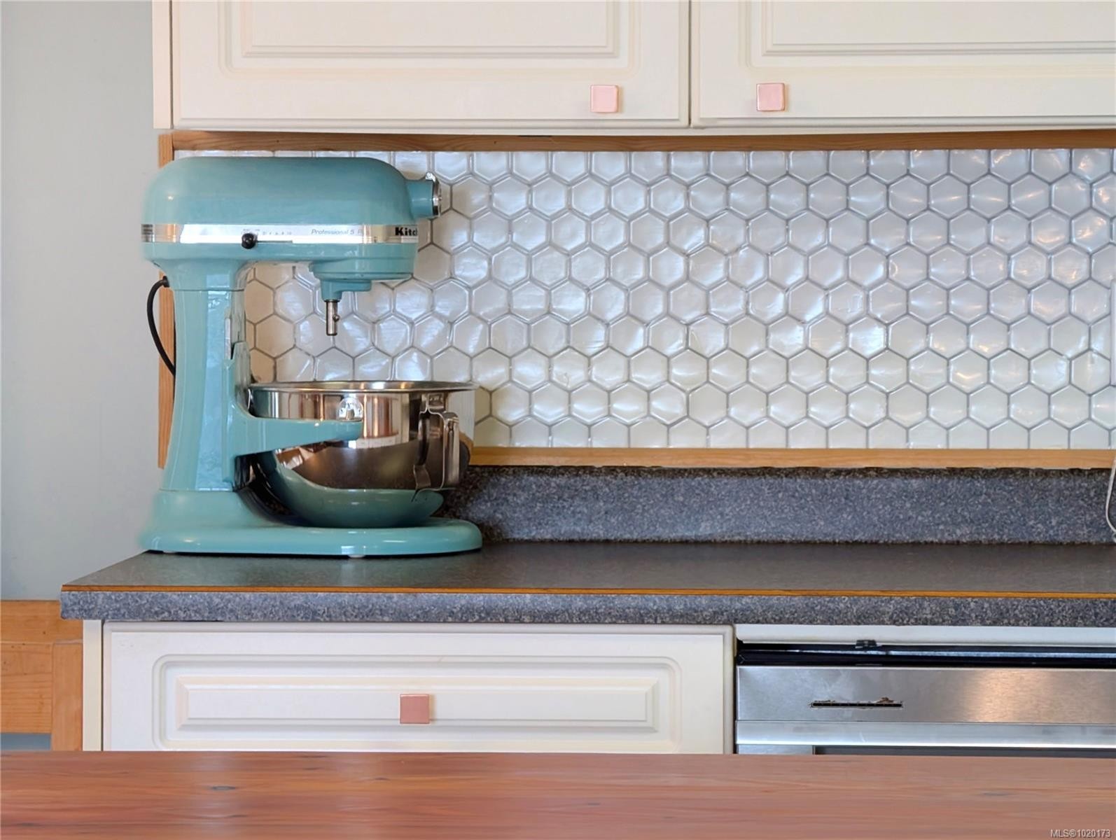 2121 Pioneer Hill Dr, Port Mcneill, BC