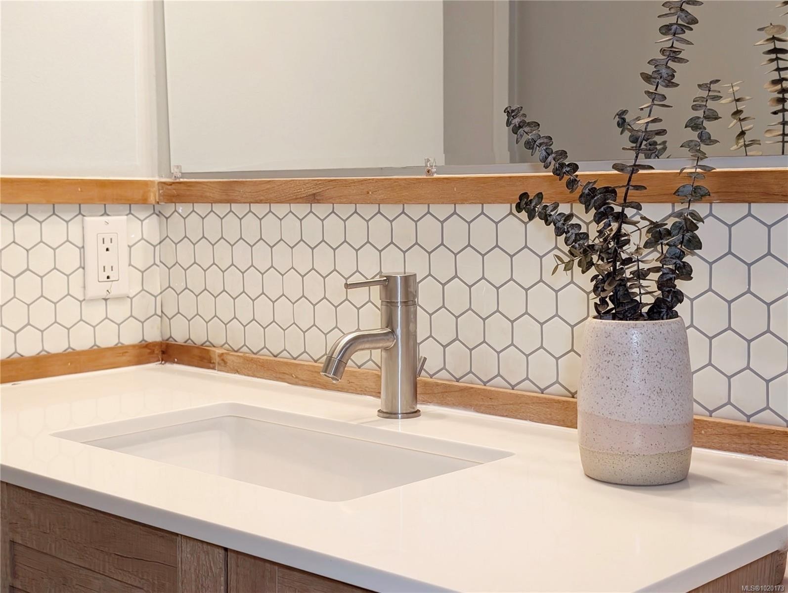 2121 Pioneer Hill Dr, Port Mcneill, BC