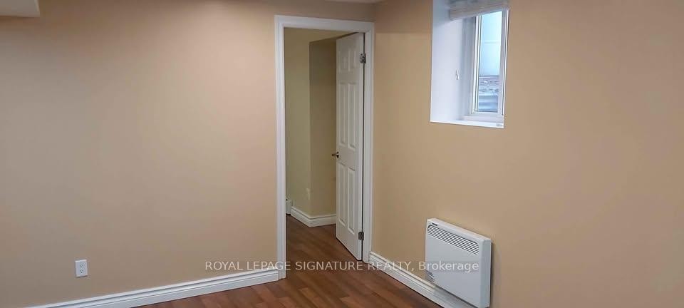60 Hazelmere Drive, Richmond Hill, ON - Indoor Photo Showing Other Room