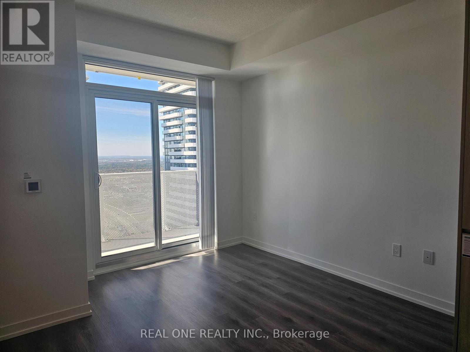 4215 - 28 Interchange Way, Vaughan, ON - Indoor Photo Showing Other Room