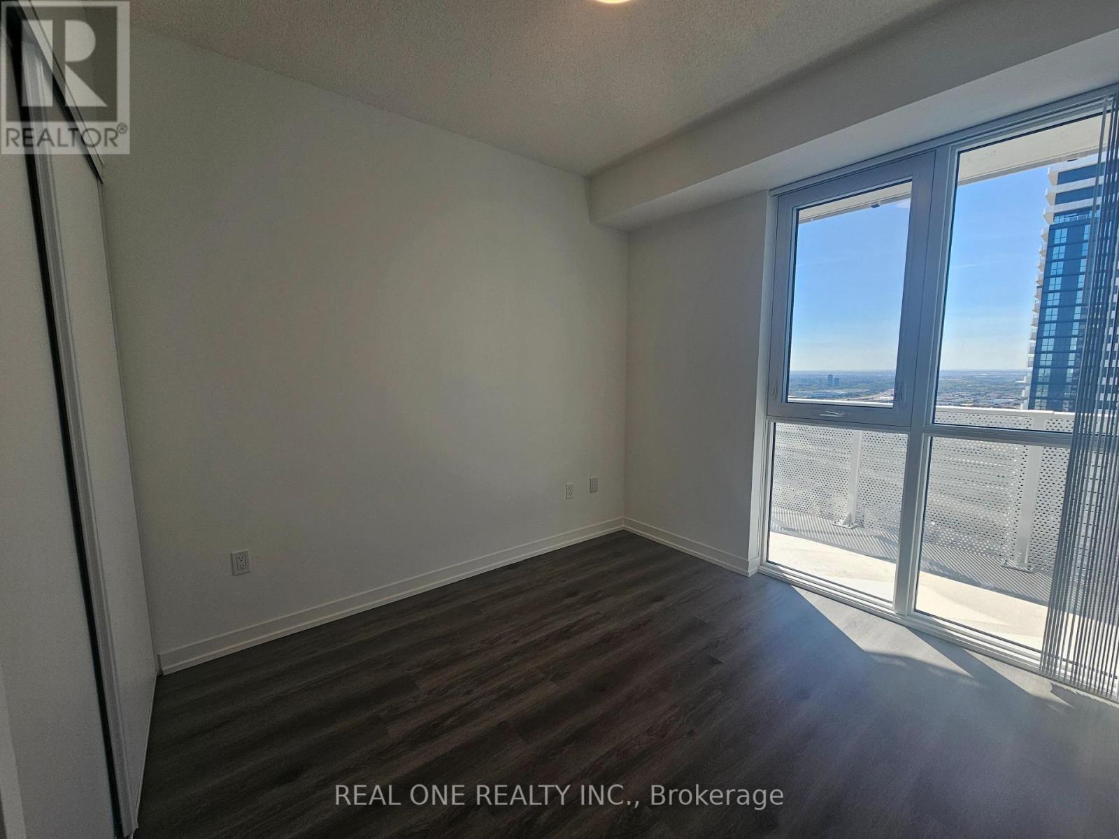 4215 - 28 Interchange Way, Vaughan, ON - Indoor Photo Showing Other Room