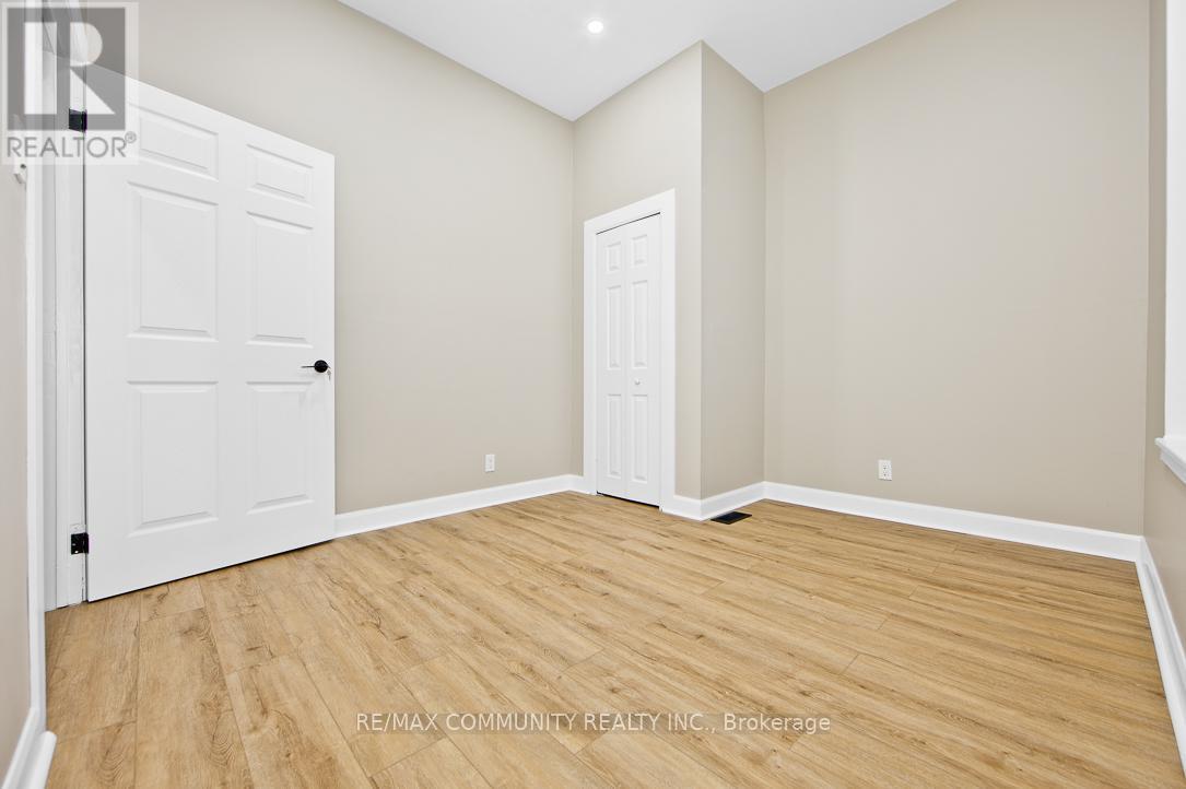 1 - 1130 King Street E, Cambridge, ON - Indoor Photo Showing Other Room