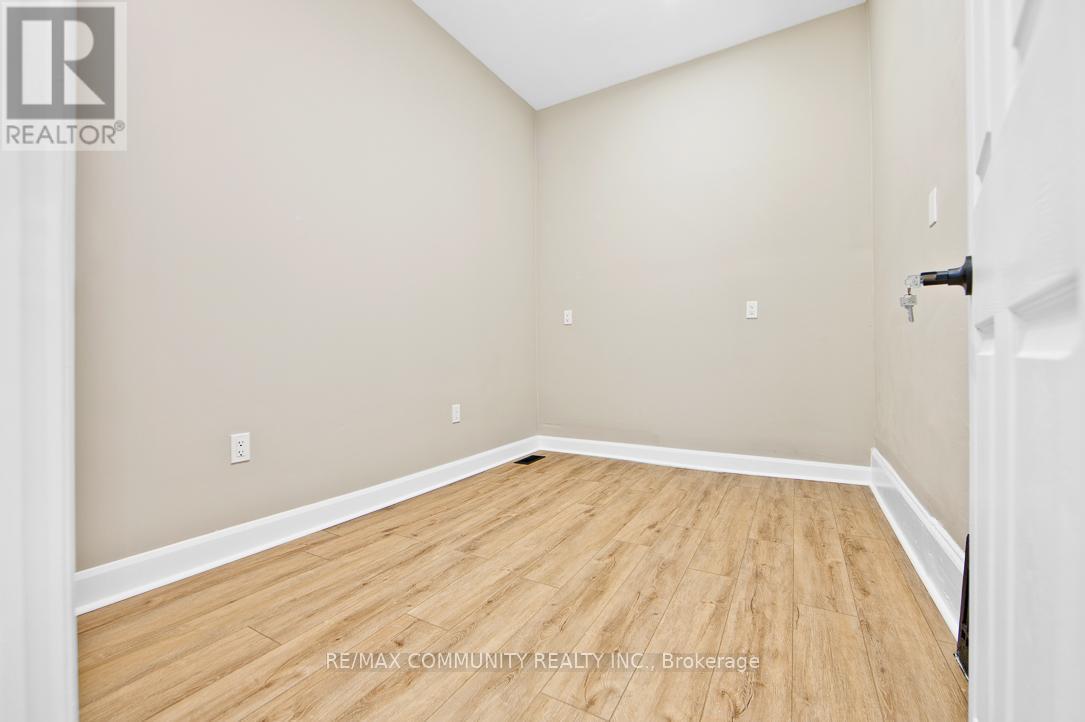 1 - 1130 King Street E, Cambridge, ON - Indoor Photo Showing Other Room