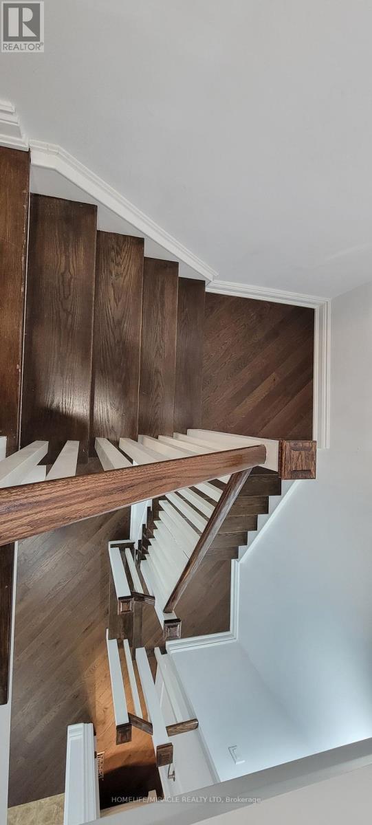 73 Dumfries Avenue, Brampton, ON - Indoor