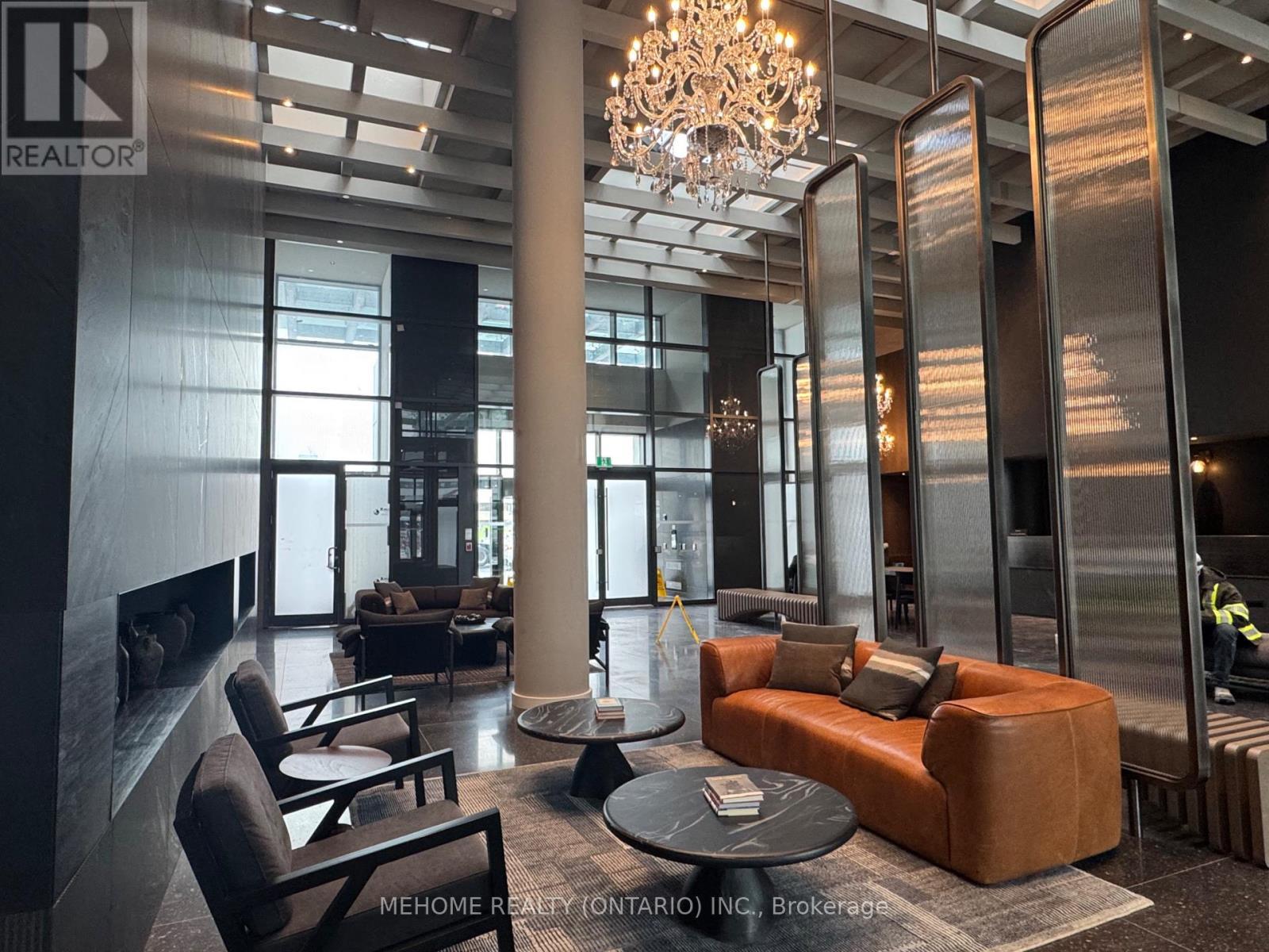 1207 - 8 Interchange Way, Vaughan, ON - Indoor With Fireplace