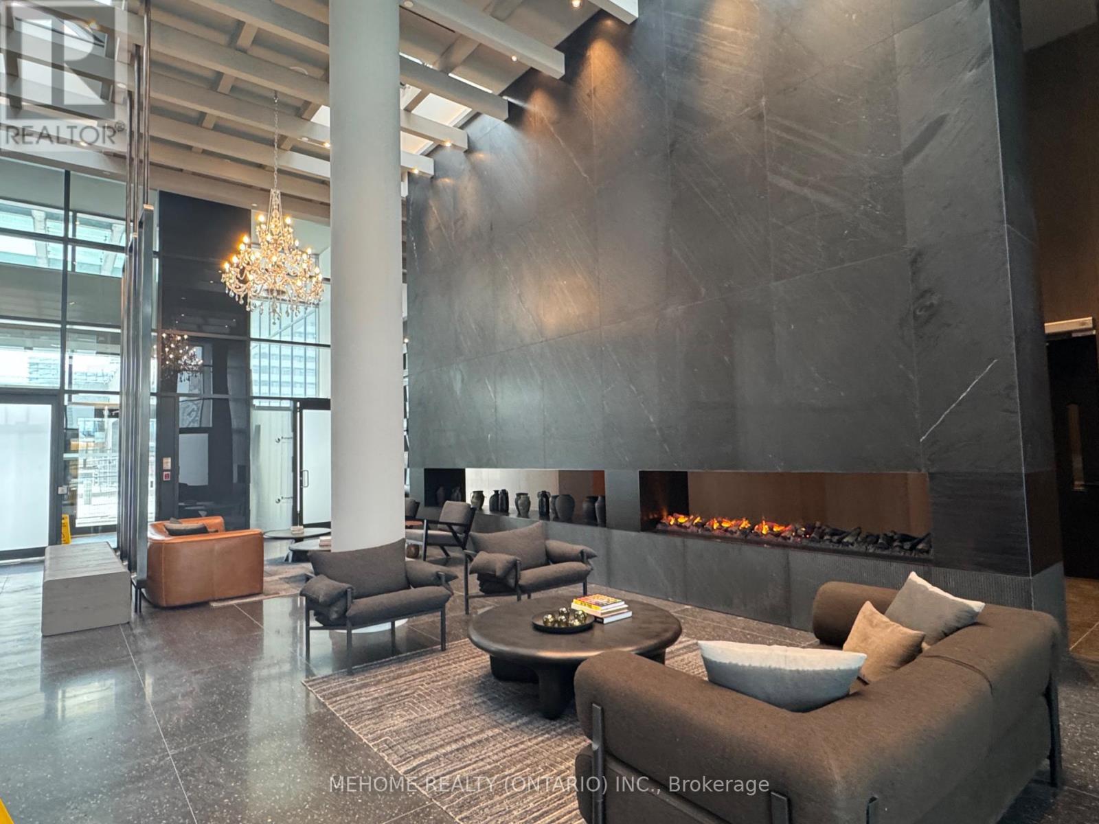 1207 - 8 Interchange Way, Vaughan, ON - Indoor Photo Showing Other Room