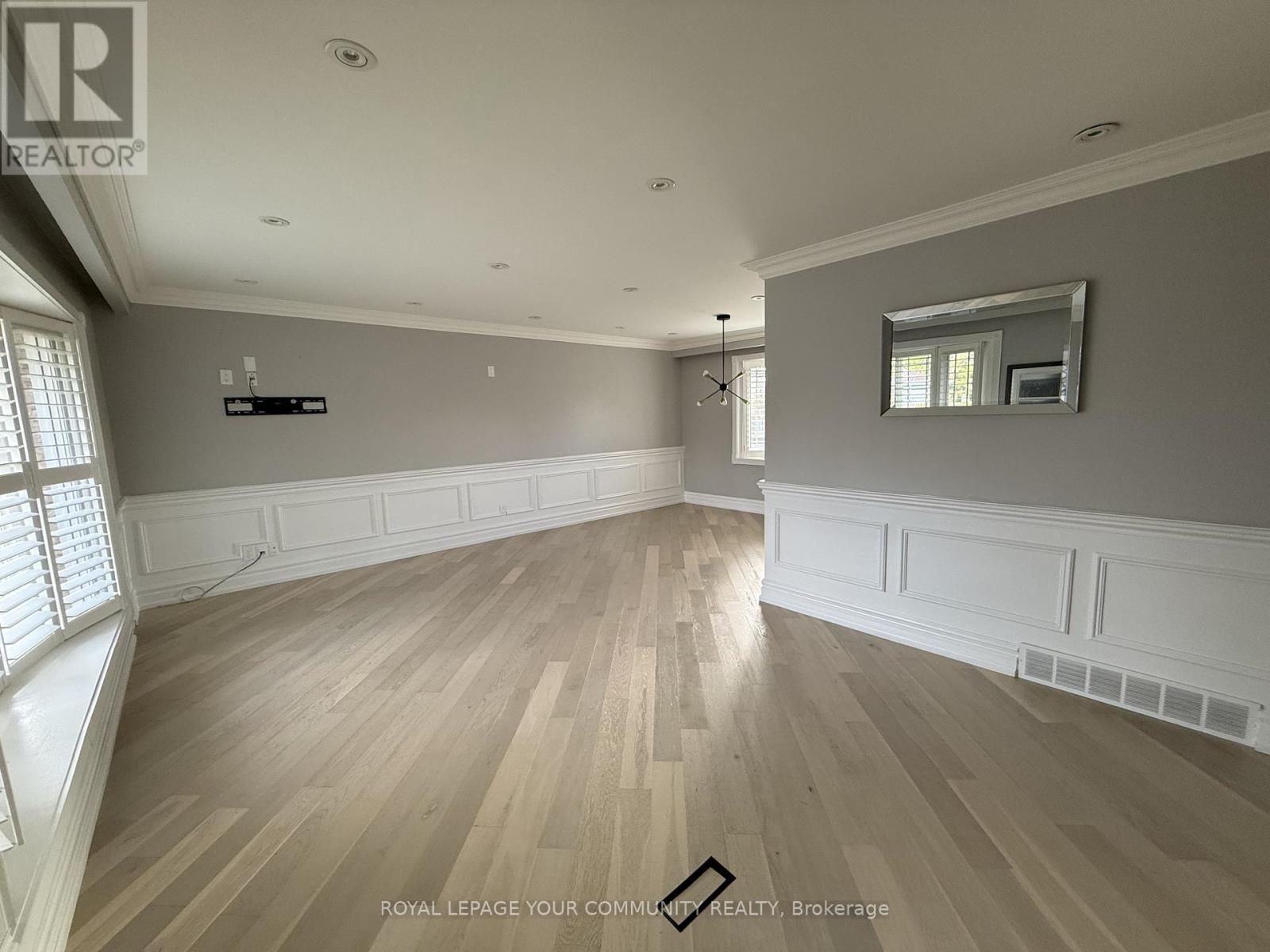 2 Mackinac Crescent, Toronto, ON - Indoor Photo Showing Other Room