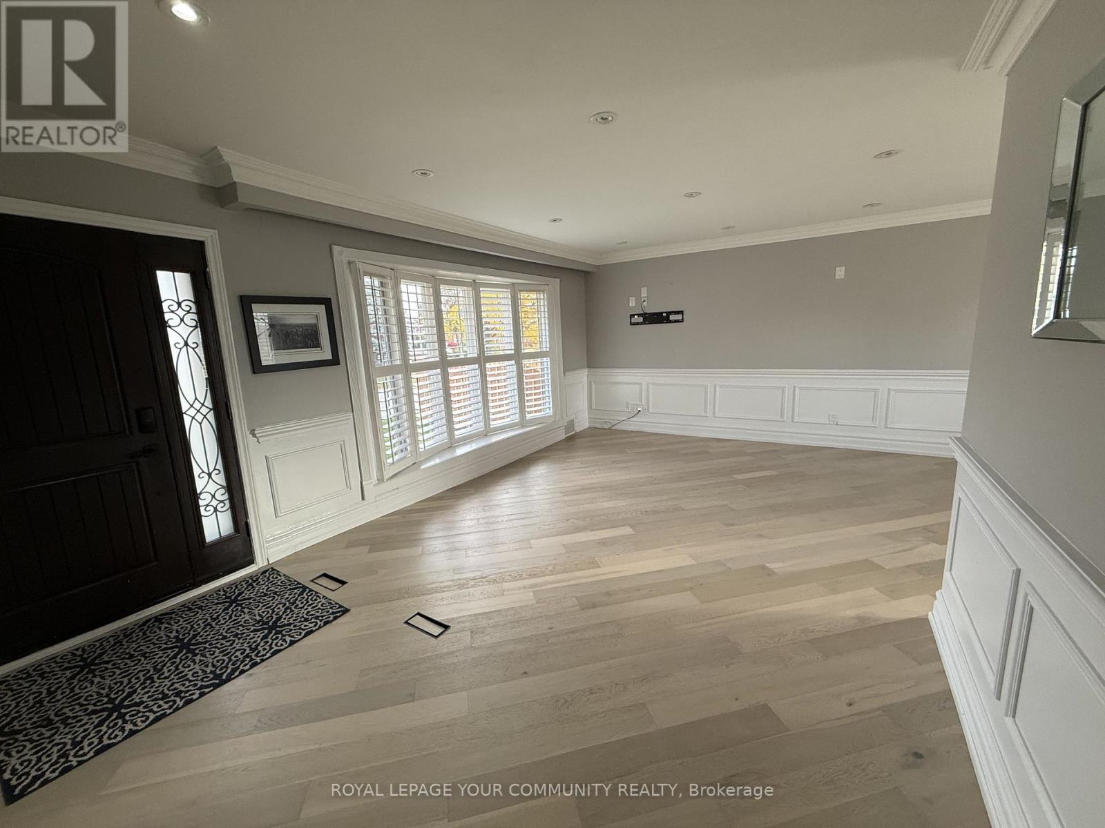 2 Mackinac Crescent, Toronto, ON - Indoor Photo Showing Other Room