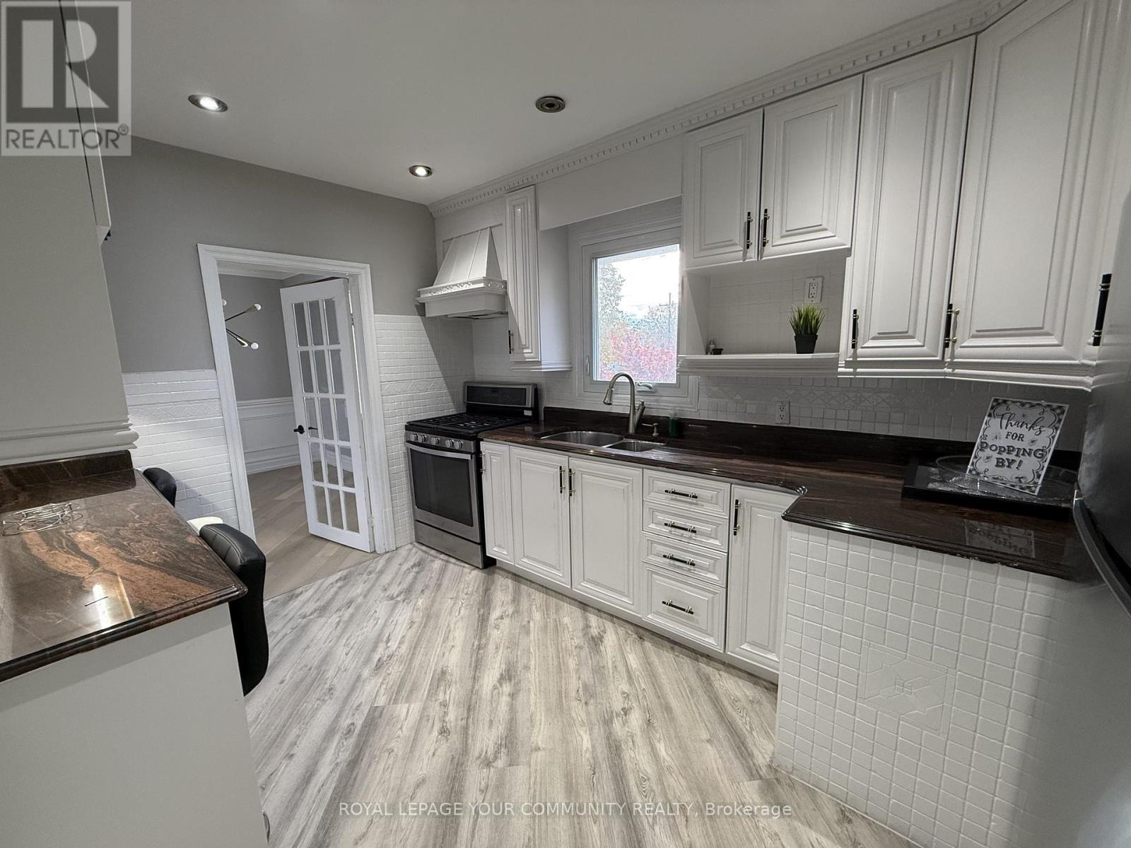 2 Mackinac Crescent, Toronto, ON - Indoor Photo Showing Kitchen With Double Sink