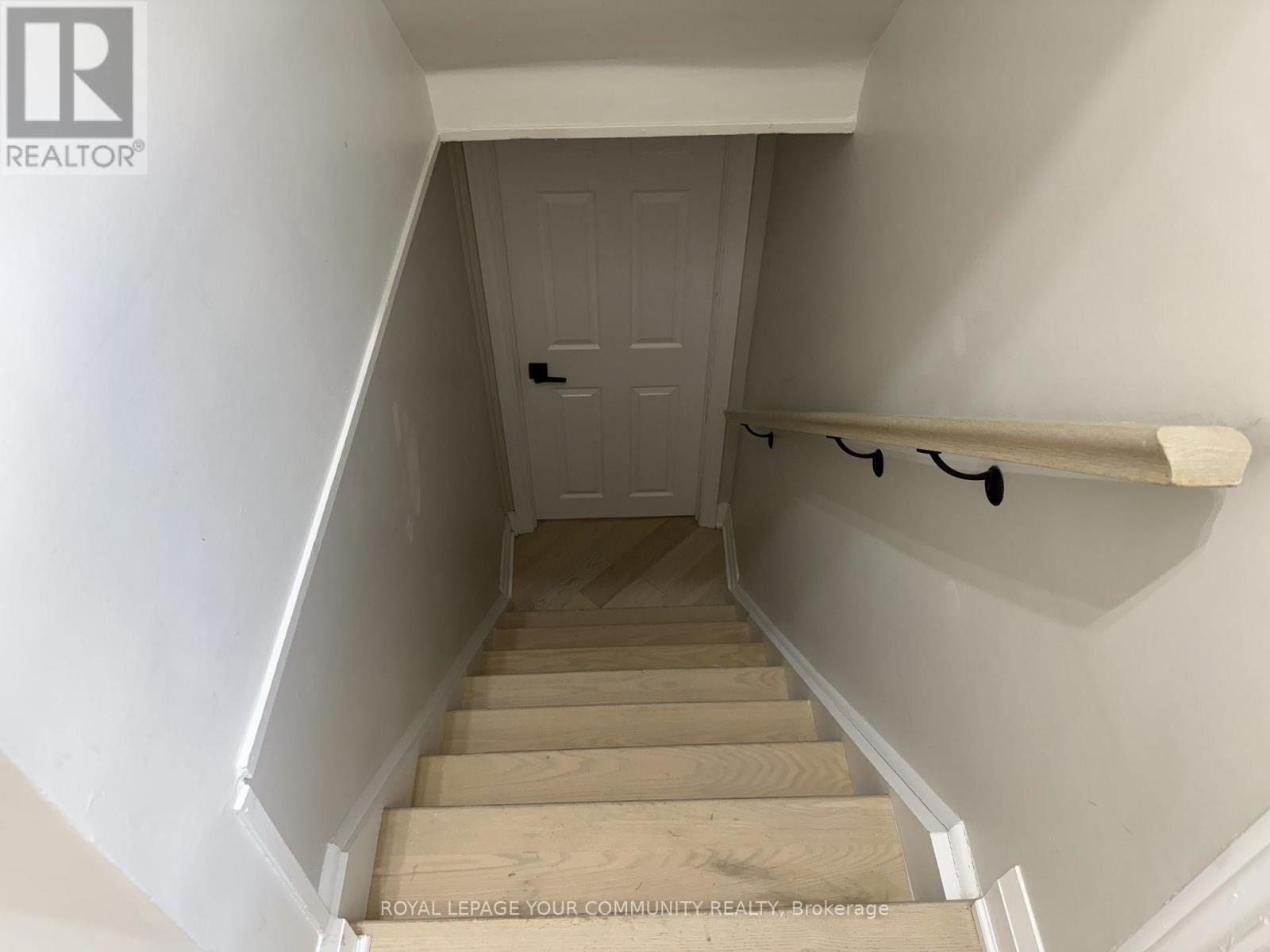 2 Mackinac Crescent, Toronto, ON - Indoor Photo Showing Other Room