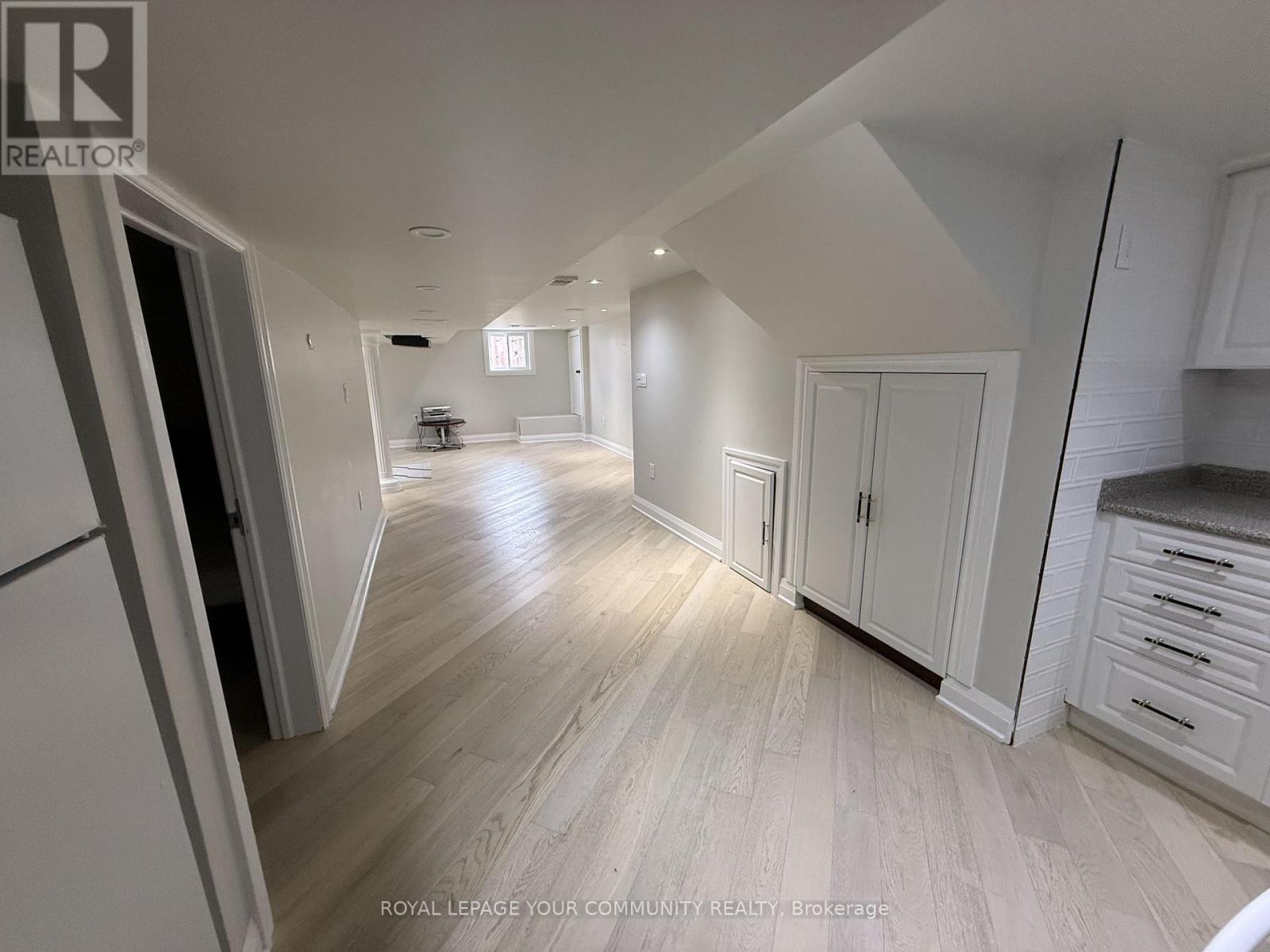 2 Mackinac Crescent, Toronto, ON - Indoor Photo Showing Other Room