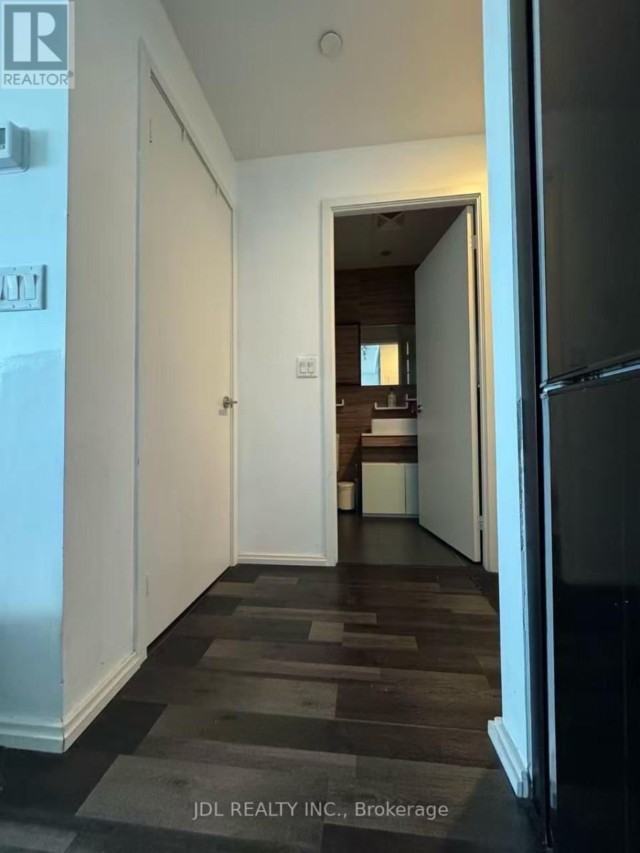 2905 - 75 St Nicholas Street, Toronto, ON - Indoor Photo Showing Other Room