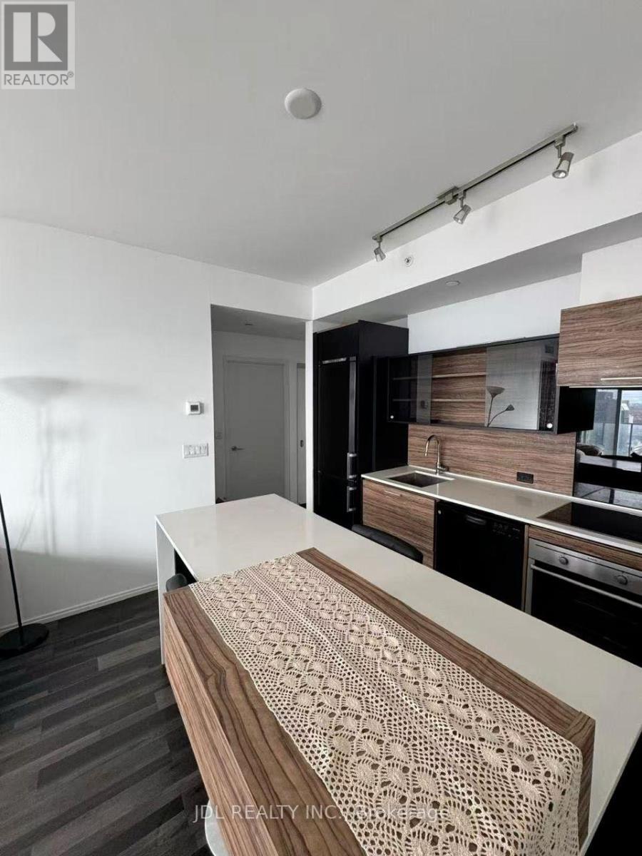 2905 - 75 St Nicholas Street, Toronto, ON - Indoor Photo Showing Other Room