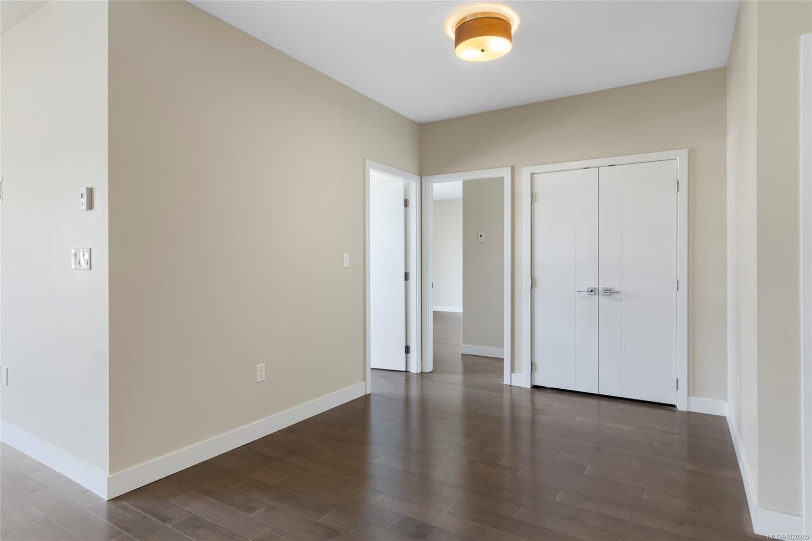 413-4000 Shelbourne St, Saanich, BC - Indoor Photo Showing Other Room