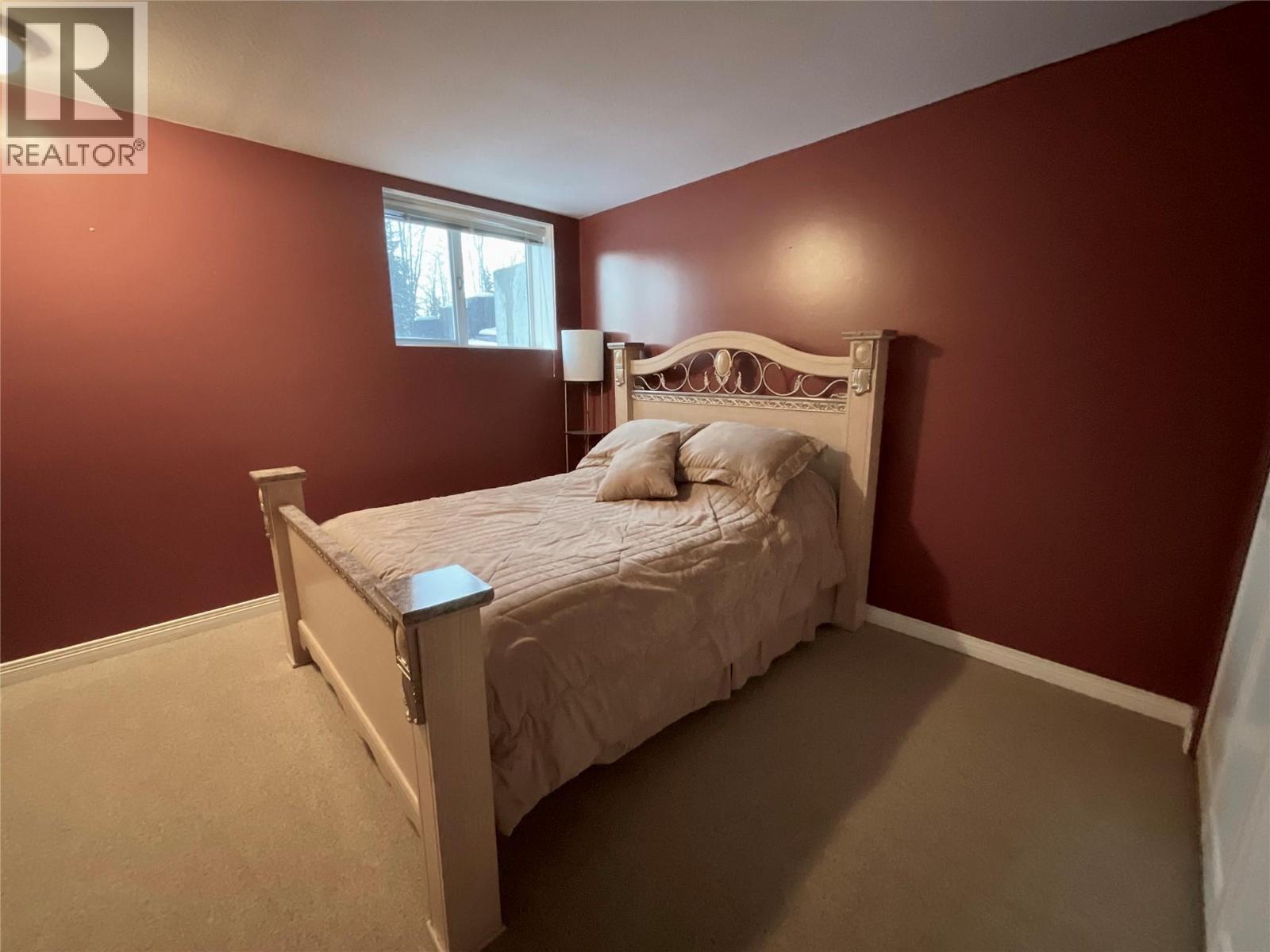 12 Collier Place, Tumbler Ridge, BC - Indoor Photo Showing Bedroom