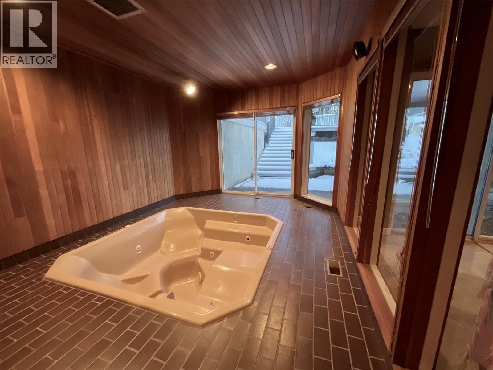 12 Collier Place, Tumbler Ridge, BC - Indoor Photo Showing Other Room