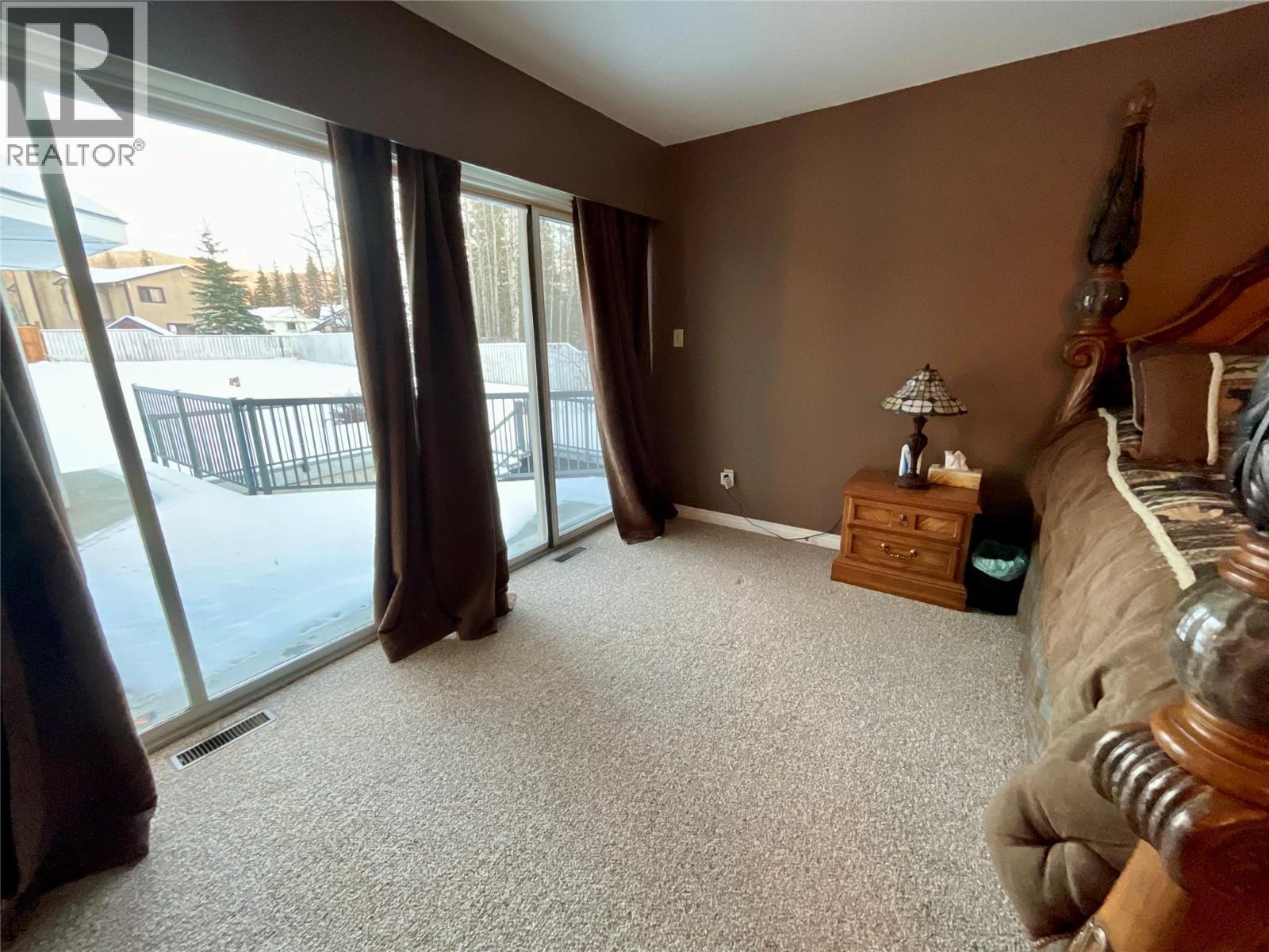 12 Collier Place, Tumbler Ridge, BC - Indoor