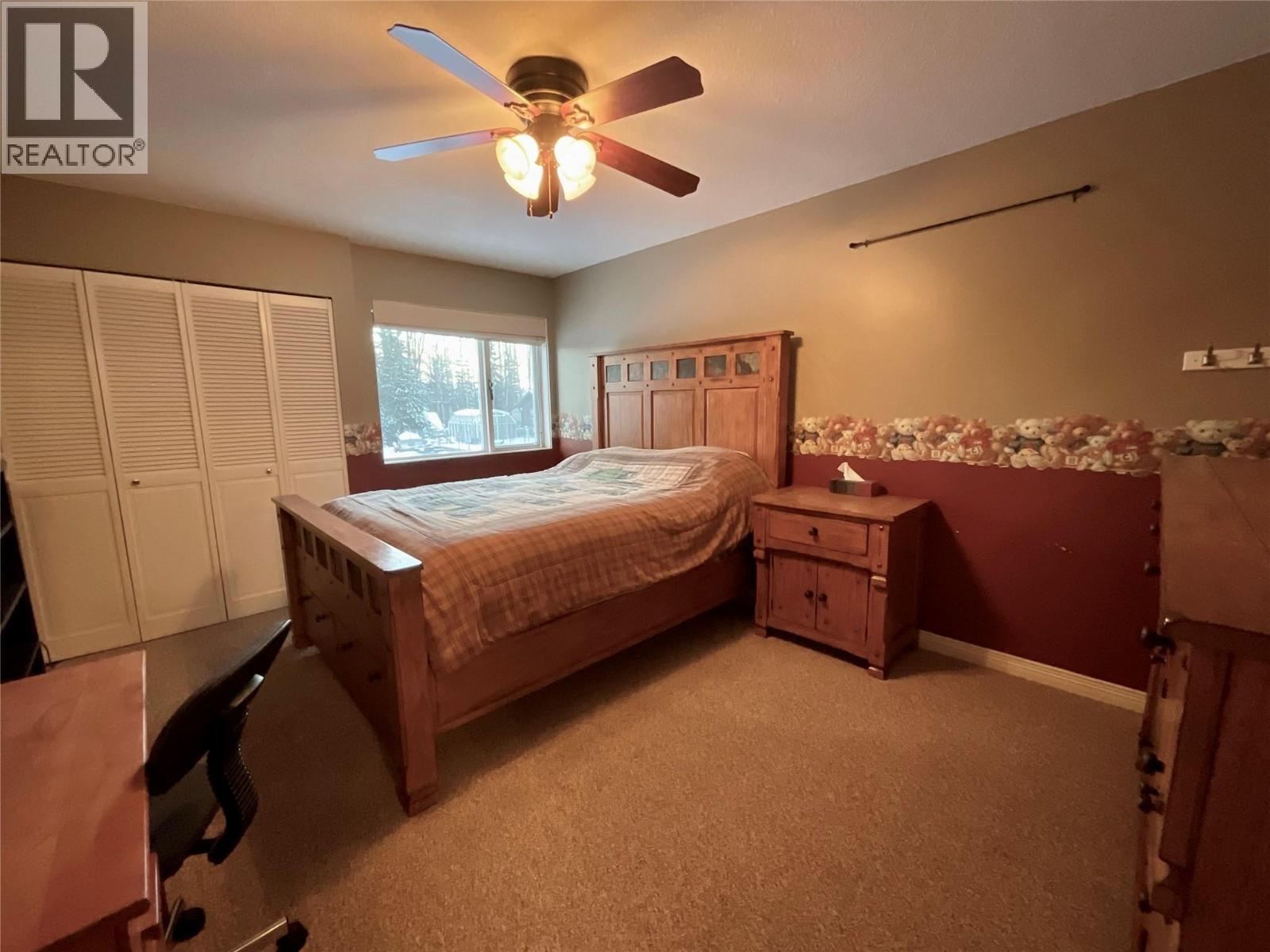 12 Collier Place, Tumbler Ridge, BC - Indoor Photo Showing Bedroom