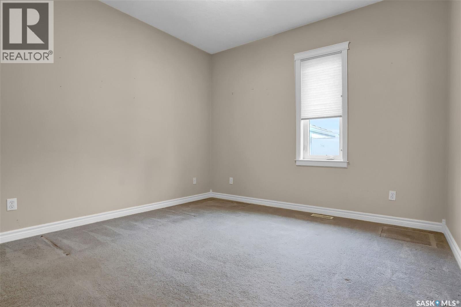 21 Woods Crescent, Edenwold Rm No.158, SK - Indoor Photo Showing Other Room