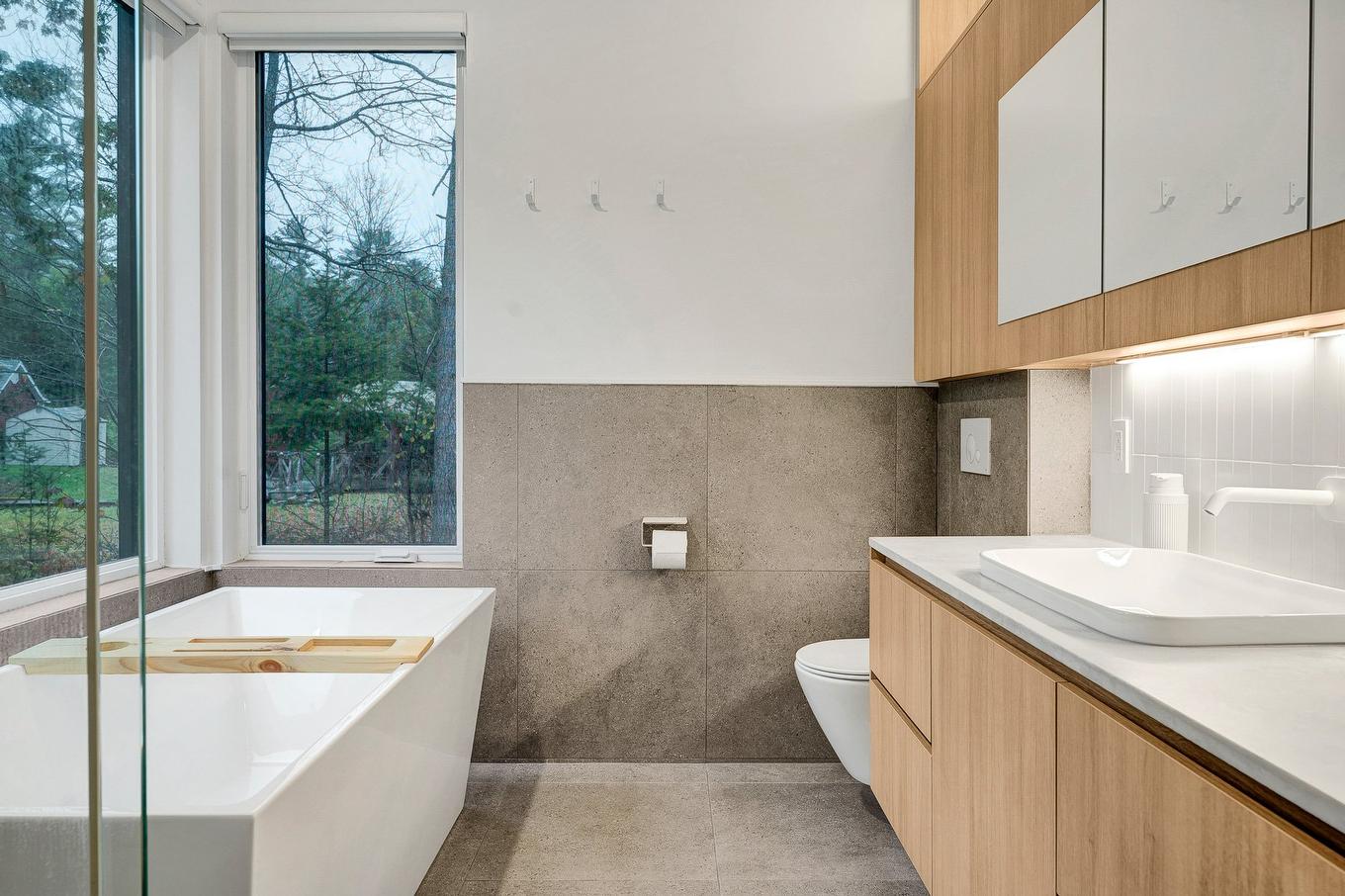 Bathroom - 1770Z - 1772Z Rue Du Manège, Sainte-Adèle, QC - Indoor Photo Showing Bathroom