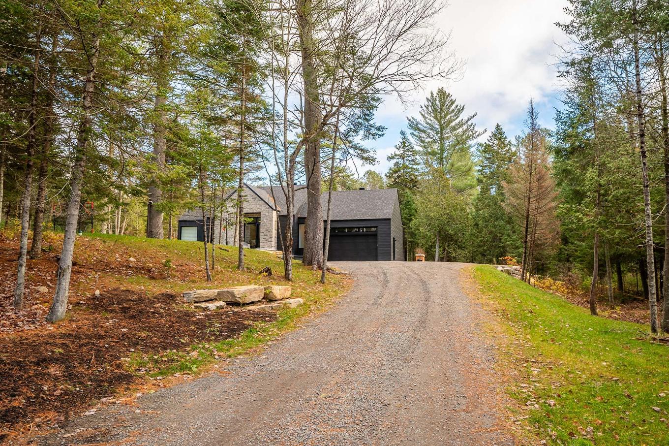 Frontage - 1770Z - 1772Z Rue Du Manège, Sainte-Adèle, QC - Outdoor