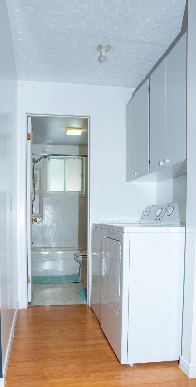 Salle de bains - 39 Rue Monseigneur-Tessier E., Rouyn-Noranda, QC - Indoor Photo Showing Laundry Room