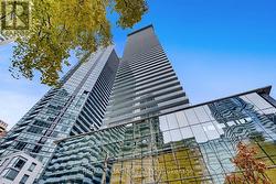 2709 - 33 CHARLES STREET E Toronto, ON M4Y 1R9