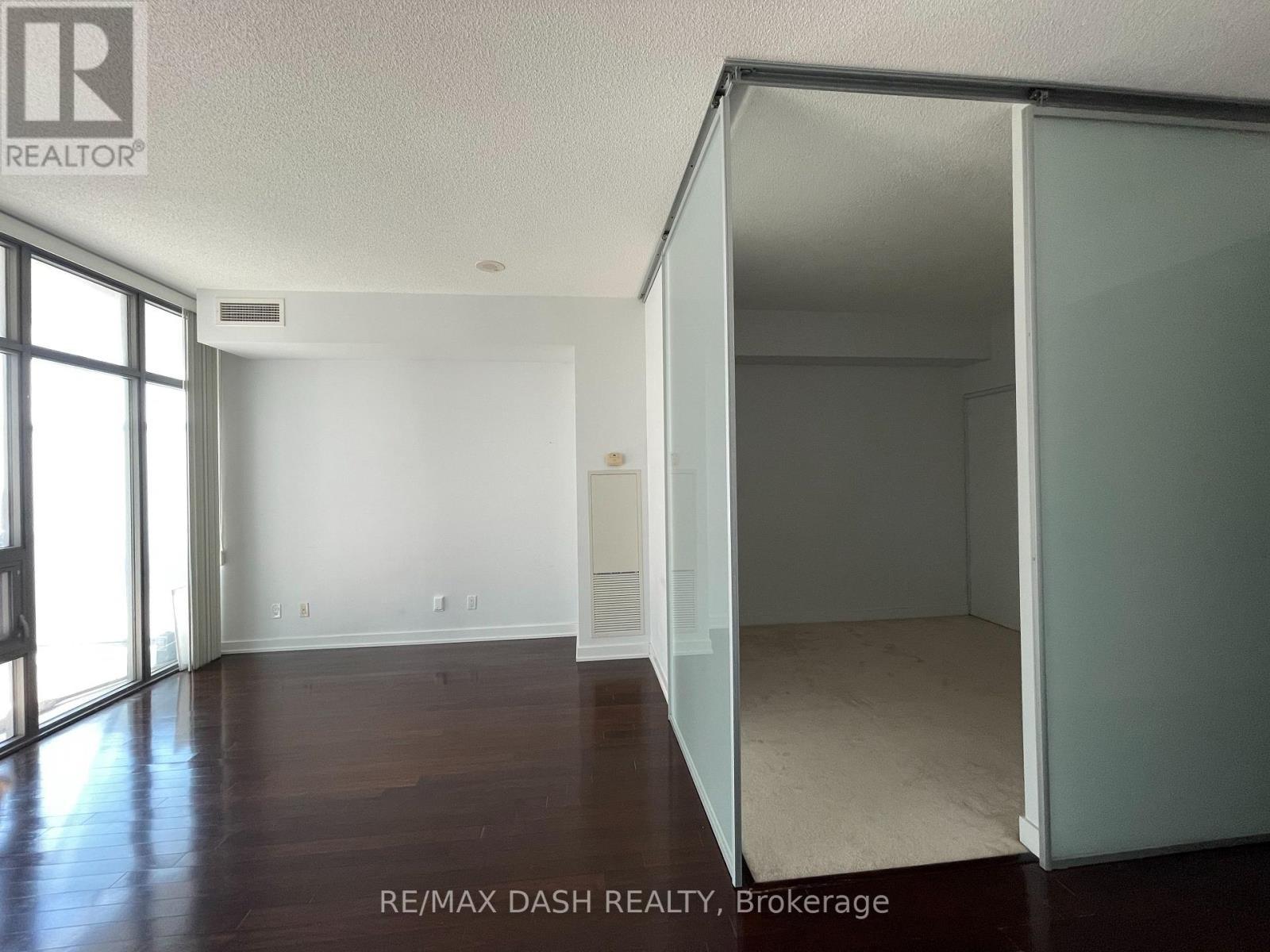 2709 - 33 Charles Street E, Toronto, ON - Indoor Photo Showing Other Room