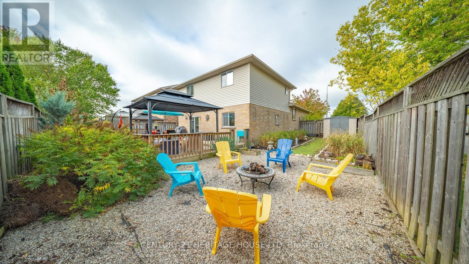 43 Idlewilde Lane, Hamilton, ON - Outdoor With Deck Patio Veranda With Backyard With Exterior