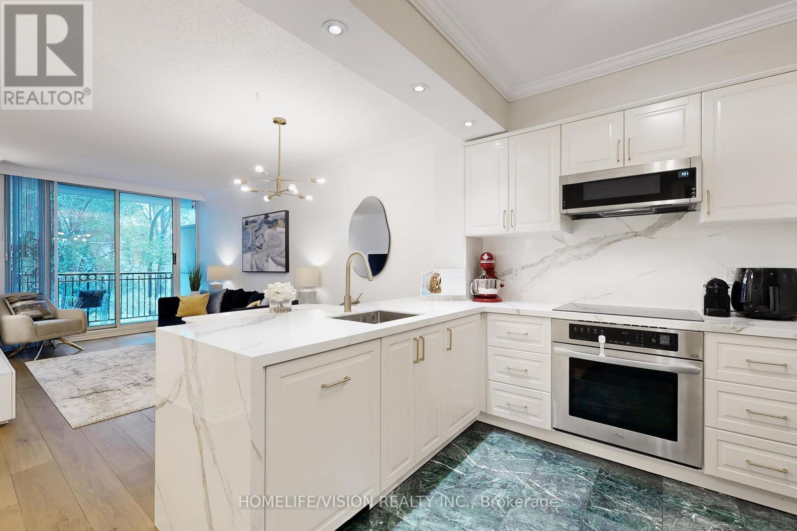 508 - 28 William Carson Crescent, Toronto, ON - Indoor Photo Showing Kitchen With Upgraded Kitchen