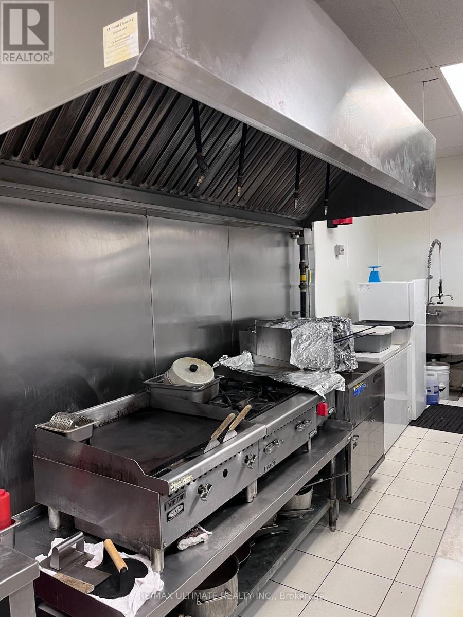 22 - 8707 Dufferin Street, Vaughan, ON