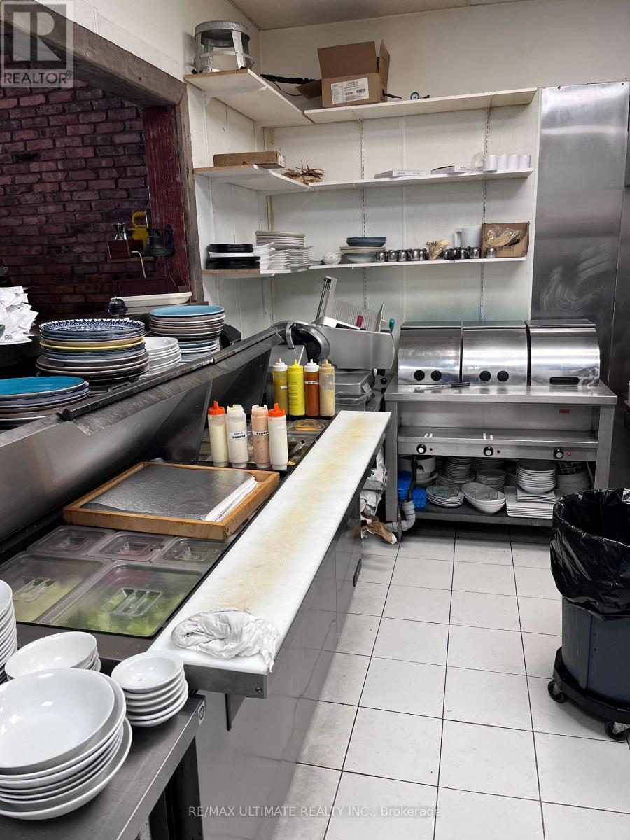 22 - 8707 Dufferin Street, Vaughan, ON