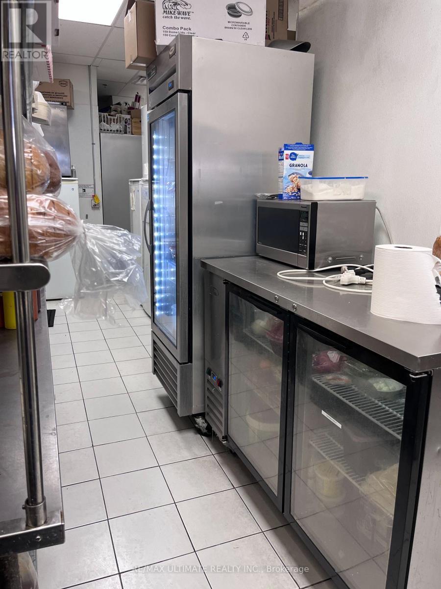 22 - 8707 Dufferin Street, Vaughan, ON