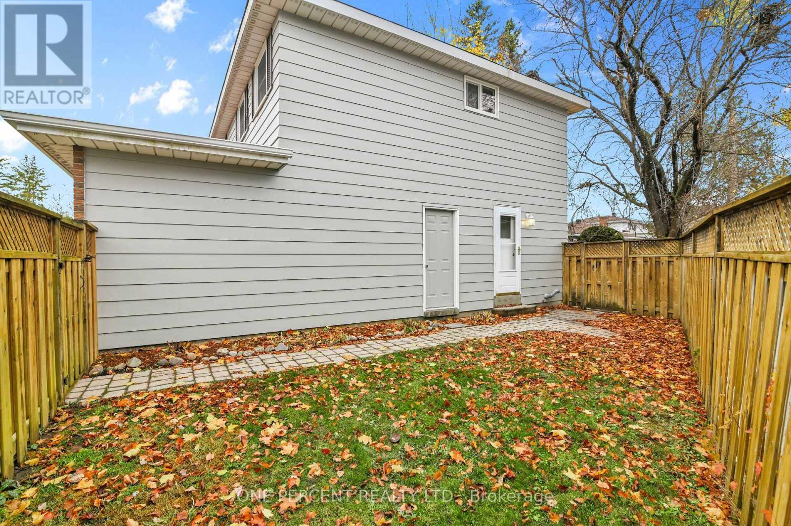 5 Parkridge Crescent, Ottawa, ON - Outdoor With Exterior