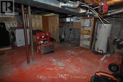 Utility Room -