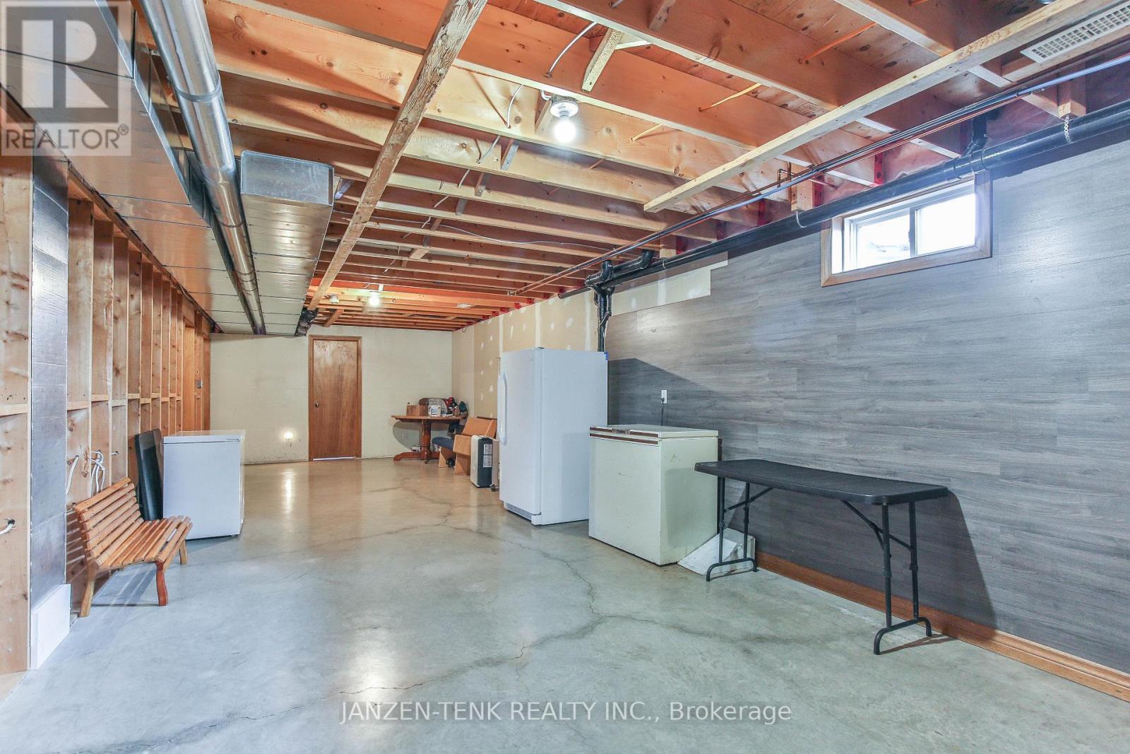 1728 1St Concession Road, Norfolk, ON - Indoor Photo Showing Basement