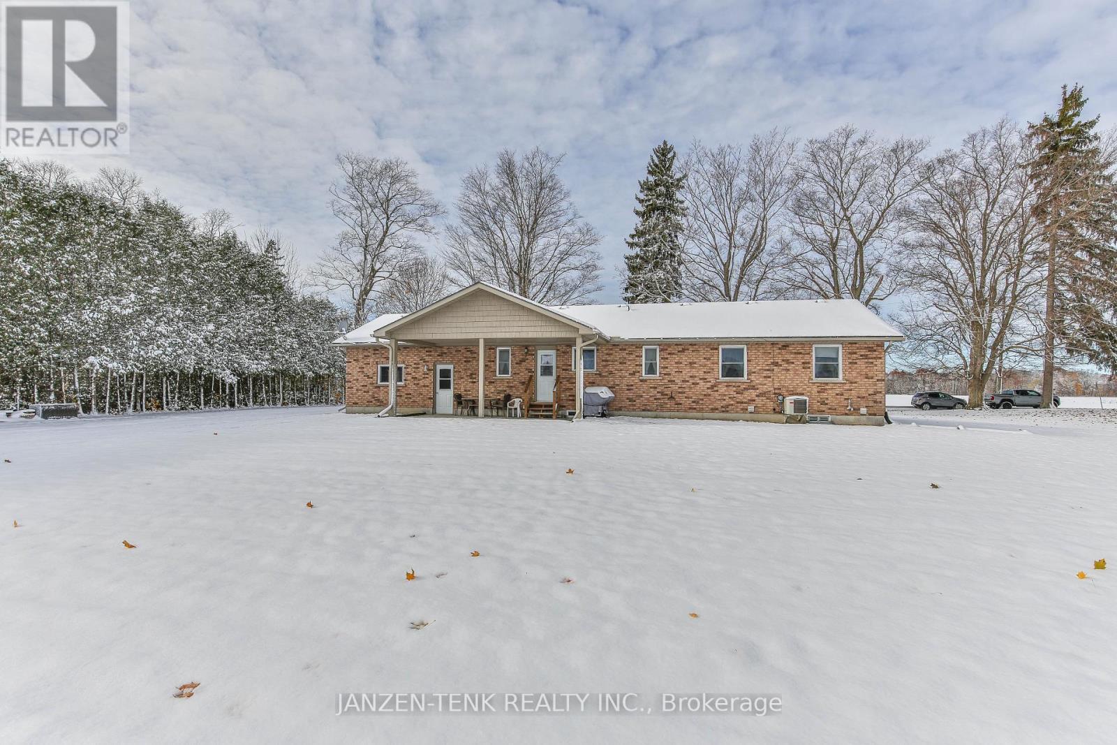 1728 1St Concession Road, Norfolk, ON - Outdoor